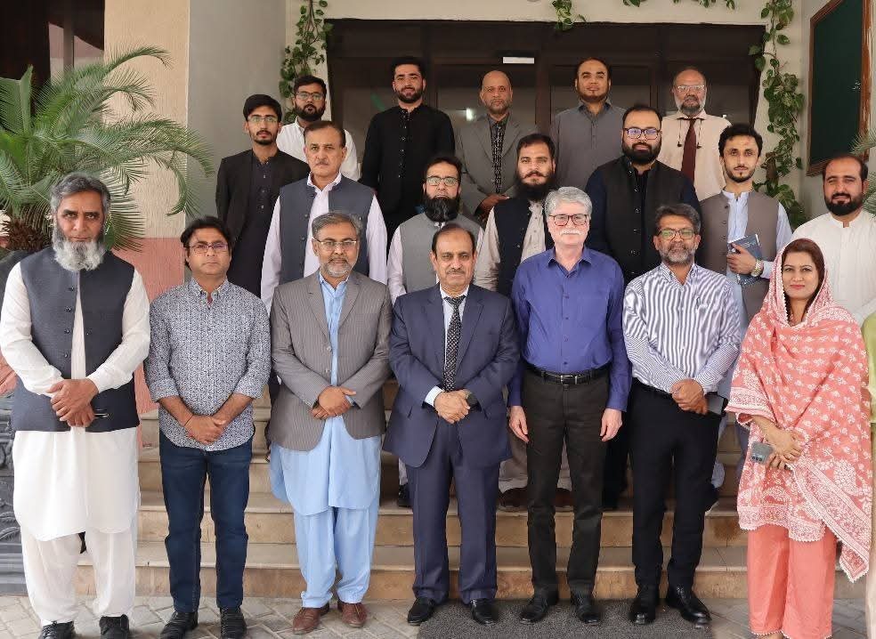 Workshop participants and managers group photo at the HEC academia and industry collaboration event